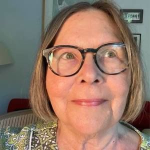 Meet your Posher, Ellen